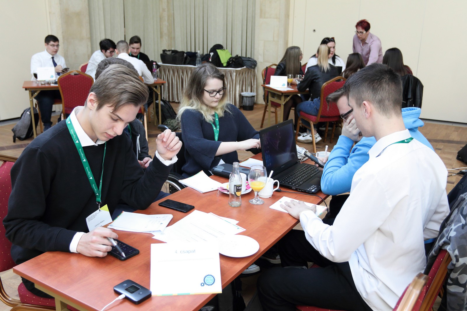 Találd fel a jövőt - a Széchenyi kreatív STEM-csapata utazhat Brüsszelbe